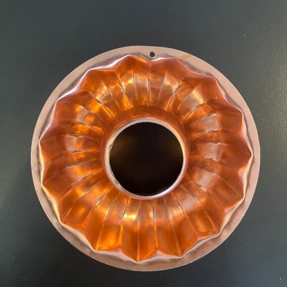 Lot of 10 Small Vintage Aluminum Jello Molds - Picture 2 of 7